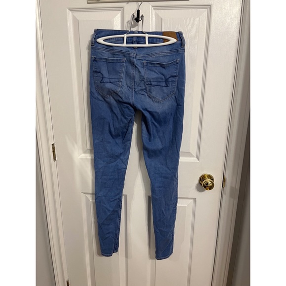 American Eagle blue jeans - Picture 2 of 2